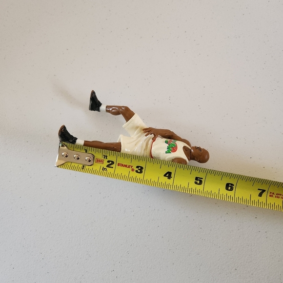 Space Jam Tune Squad Charles Barkley Action Figure Basketball Toy Plastic 1996 - Picture 6 of 6
